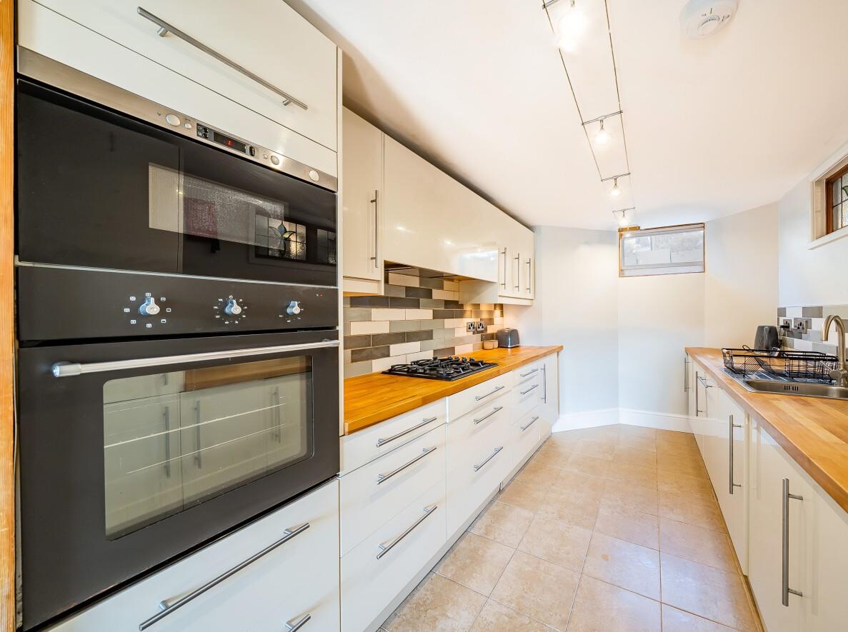 Gillingham Terrace, Bath, BA1